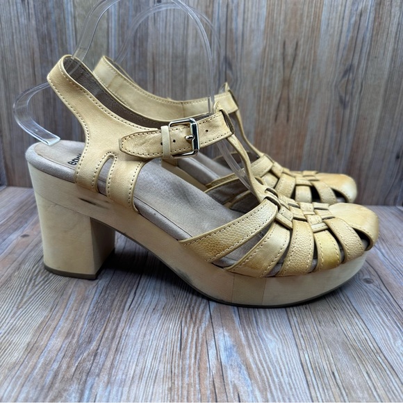 Earth Origins Oak Cerris Platform Block Heel Amber Yellow Sandals Size 10 - Picture 1 of 9